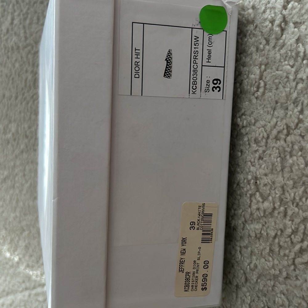 Dior checked print shoes SZ-39,black&white, worn once, includes dustbag&box - Picture 3 of 3